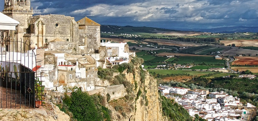 ARCOS DE LA FRONTERA: 2 NOCHES APARTAMENTO POR SÓLO 50€